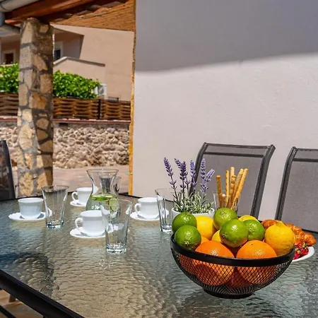 Ferienhaus Maria Lena *